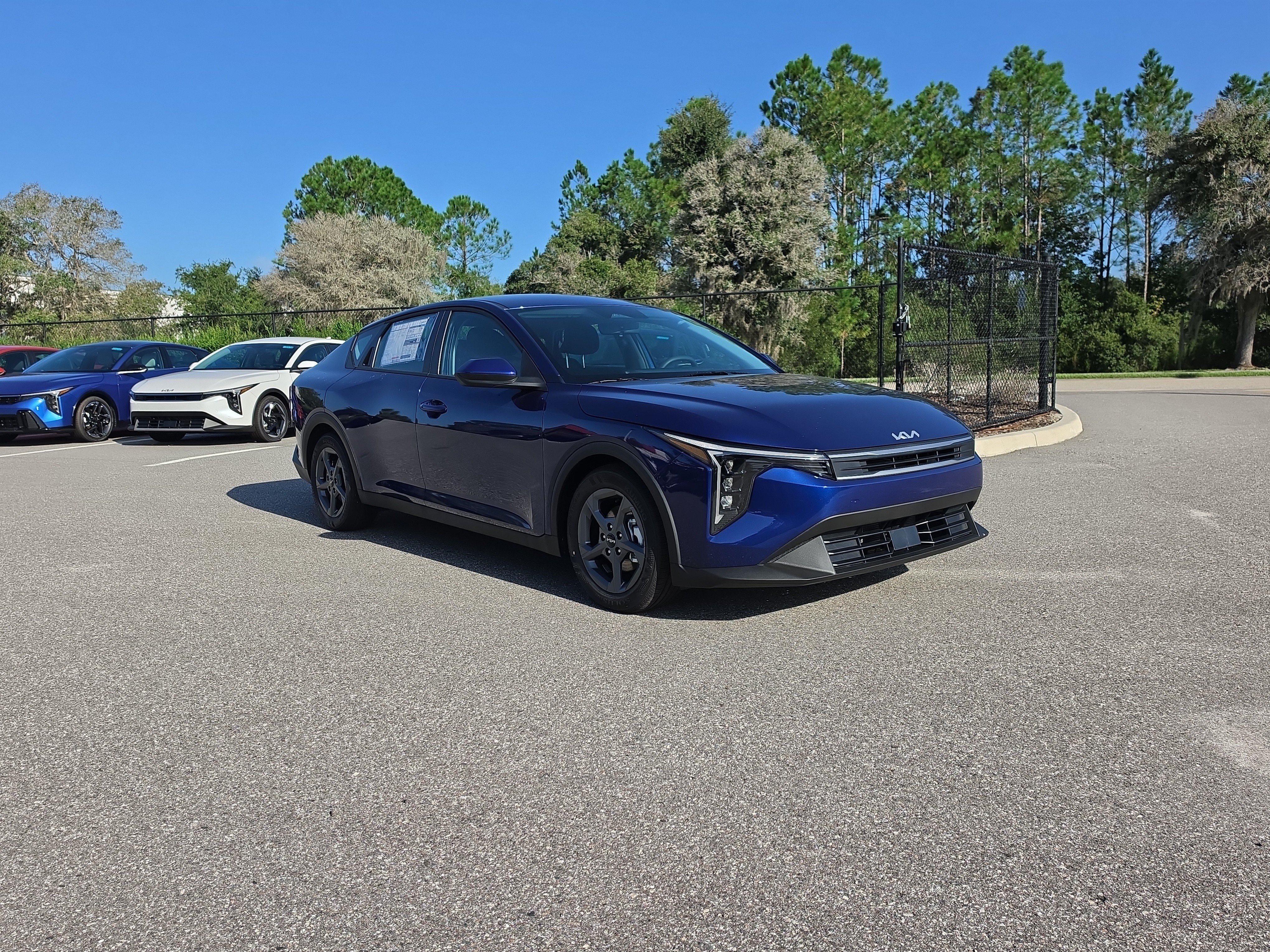 New 2026 Kia K4 FWD image 2
