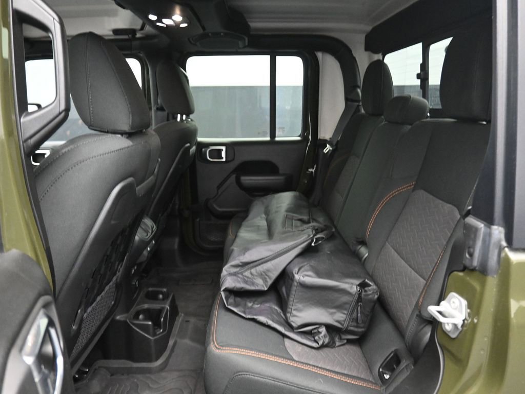 Used 2022 Jeep Gladiator Mojave w/ Cold Weather Group image 2
