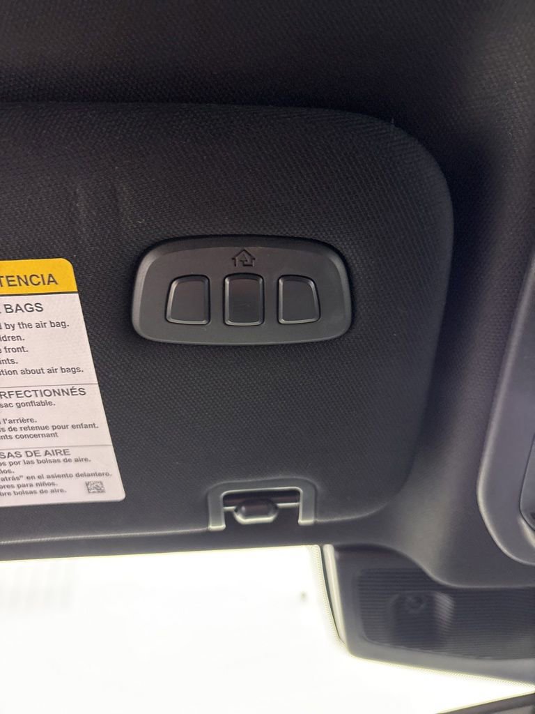 Used 2022 Ford Explorer ST w/ Equipment Group 401A AWD/4WD image 16