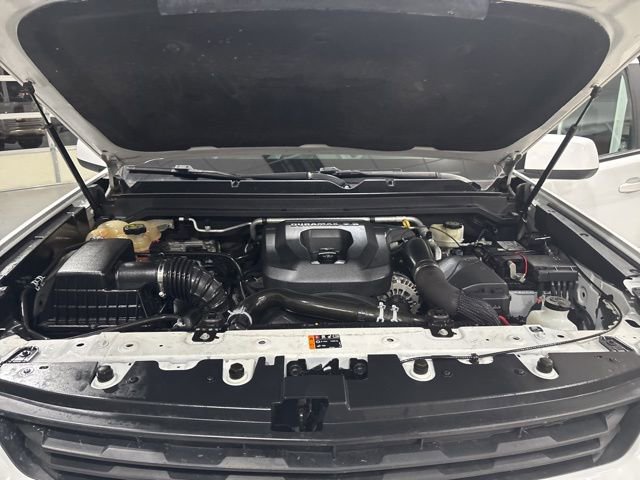 Used 2016 Chevrolet Colorado Z71 AWD/4WD image 40