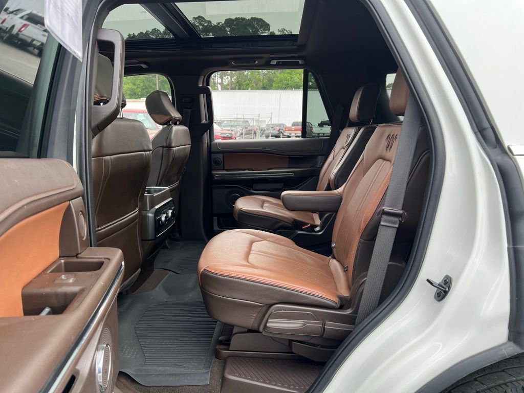 Used 2023 Ford Expedition King Ranch RWD image 15