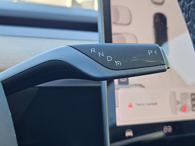 Used 2020 Tesla Model Y Long Range image 10