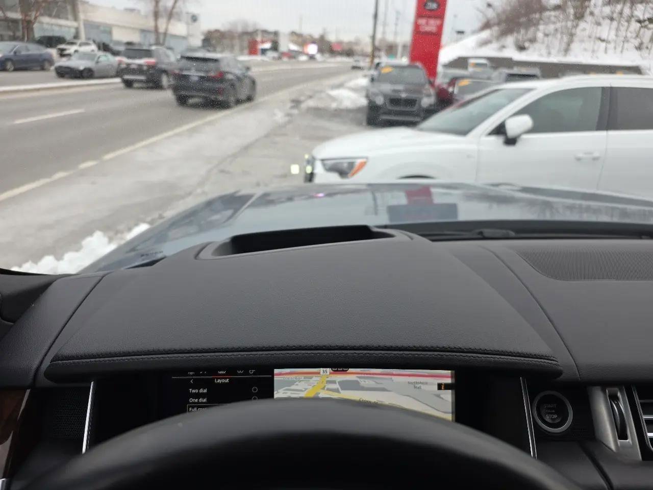 Used 2020 Land Rover Range Rover HSE image 70