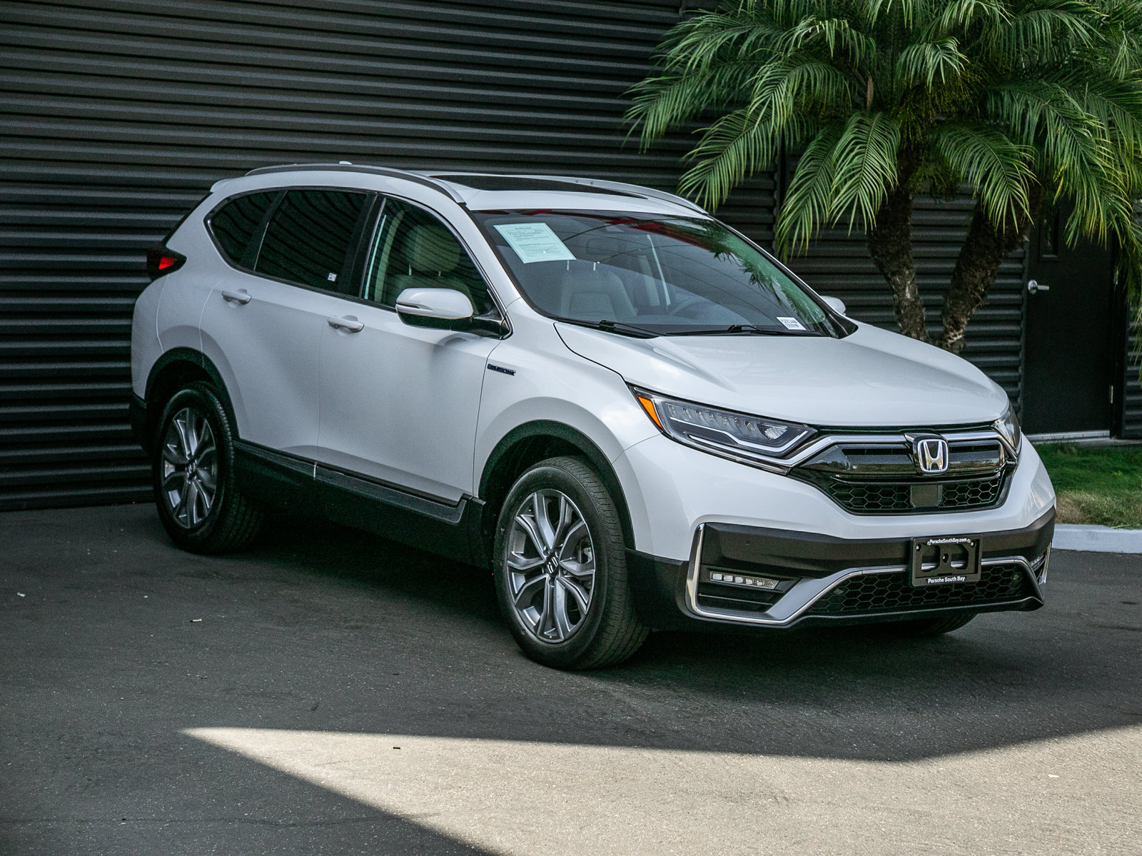 Used 2021 Honda CR-V Touring image 6