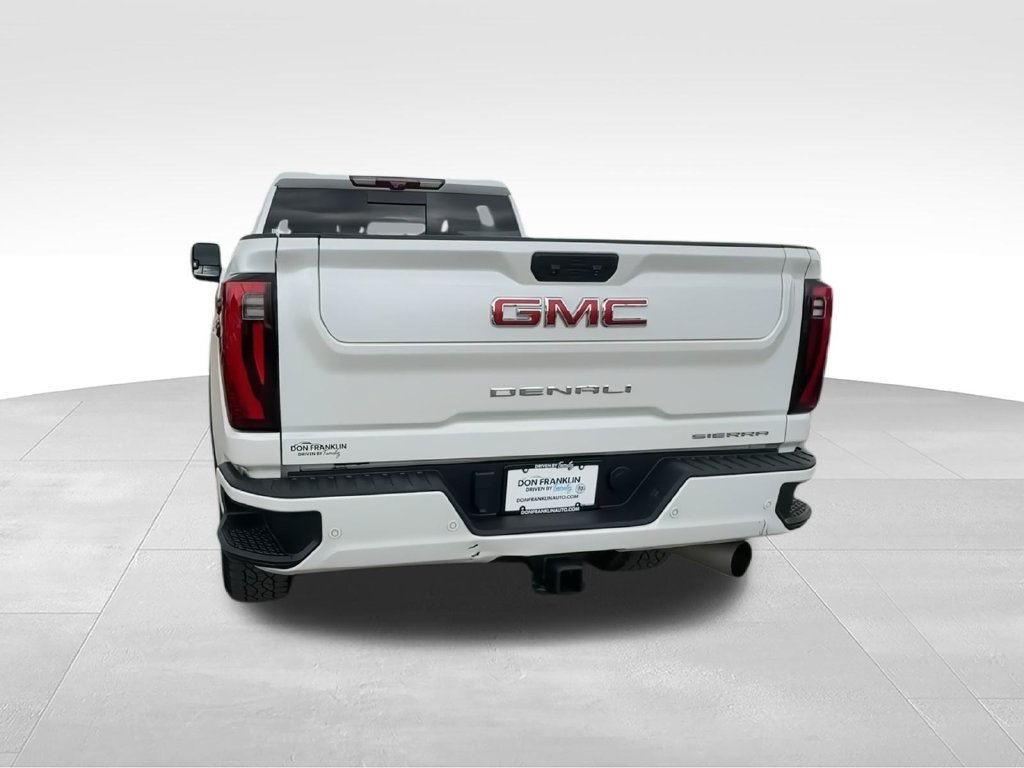 Used 2024 GMC Sierra 2500 Denali w/ Technology Package AWD/4WD image 7