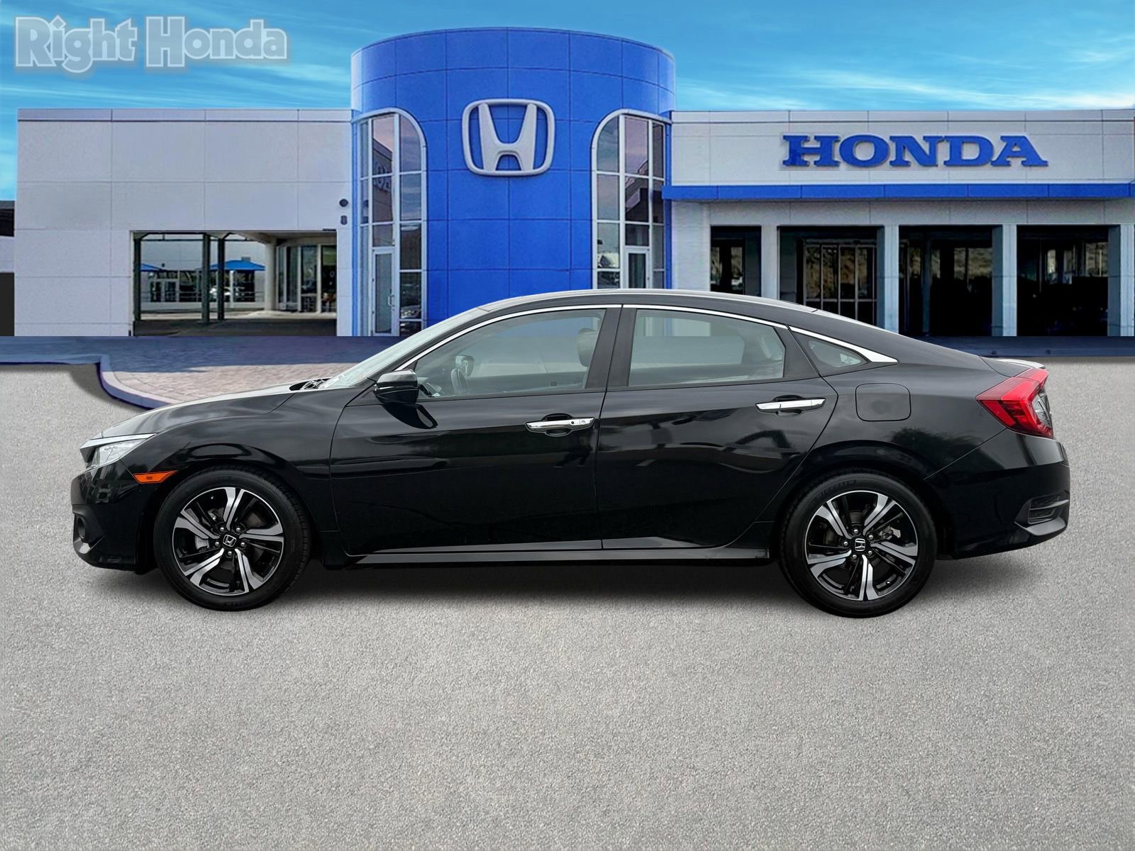 Used 2016 Honda Civic Touring image 3