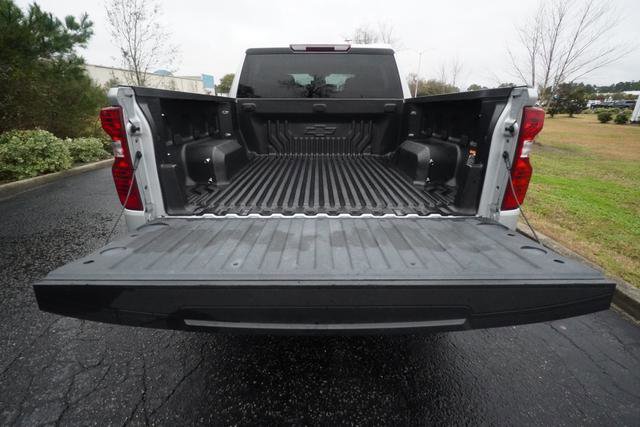 Used 2022 Chevrolet Silverado 1500 LT image 11