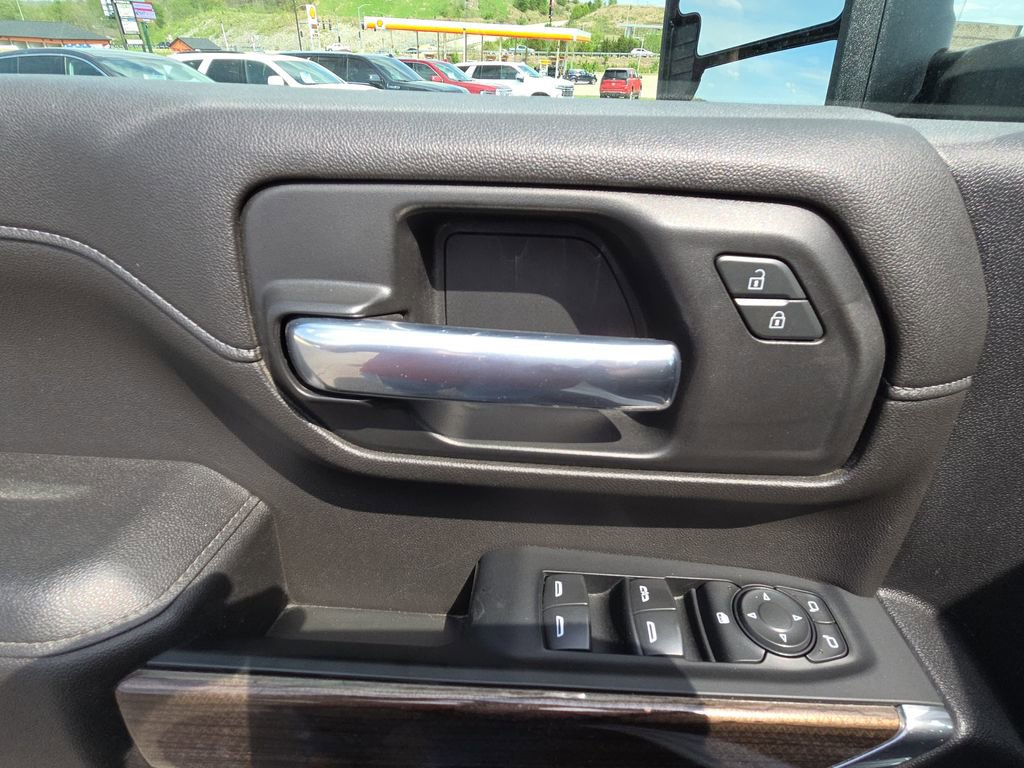 Used 2023 Chevrolet Silverado 3500 LT w/ Convenience Package AWD/4WD image 14