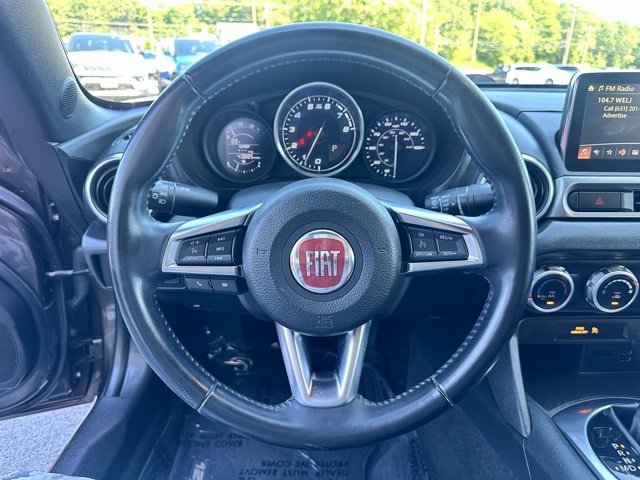 Used 2018 FIAT 124 Spider Classica w/ Technology & Siriusxm Group image 17
