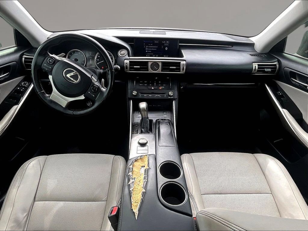 Used 2016 Lexus IS 300 AWD w/ Navigation System Package image 7