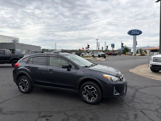 Used 2016 Subaru Crosstrek 2.0i Limited w/ Popular Package #2 AWD/4WD image 3