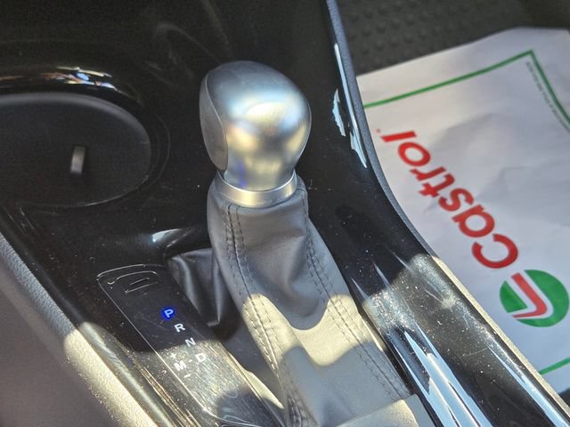 Used 2020 Toyota C-HR XLE FWD image 28