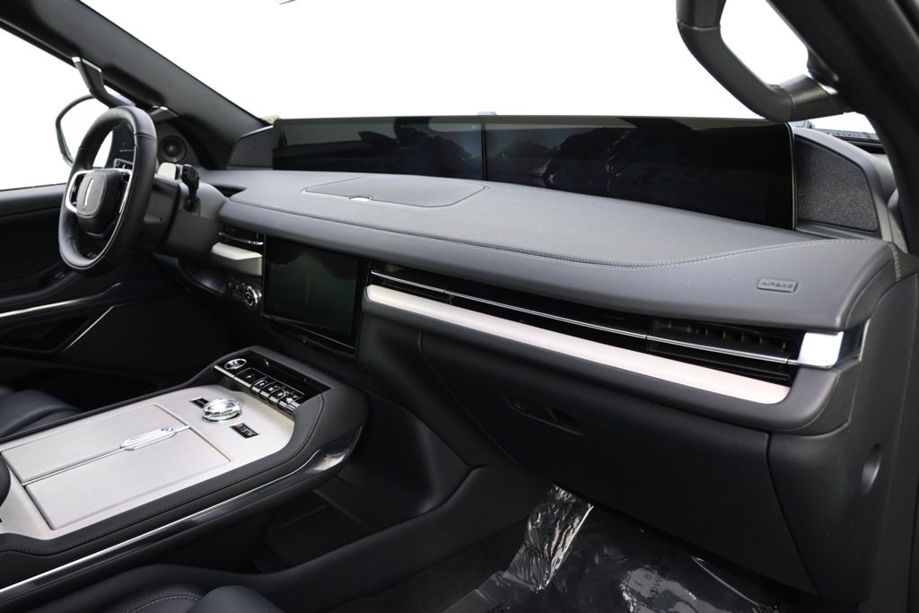 New 2026 Lincoln Navigator L Reserve w/ Jet Appearance Package image 15