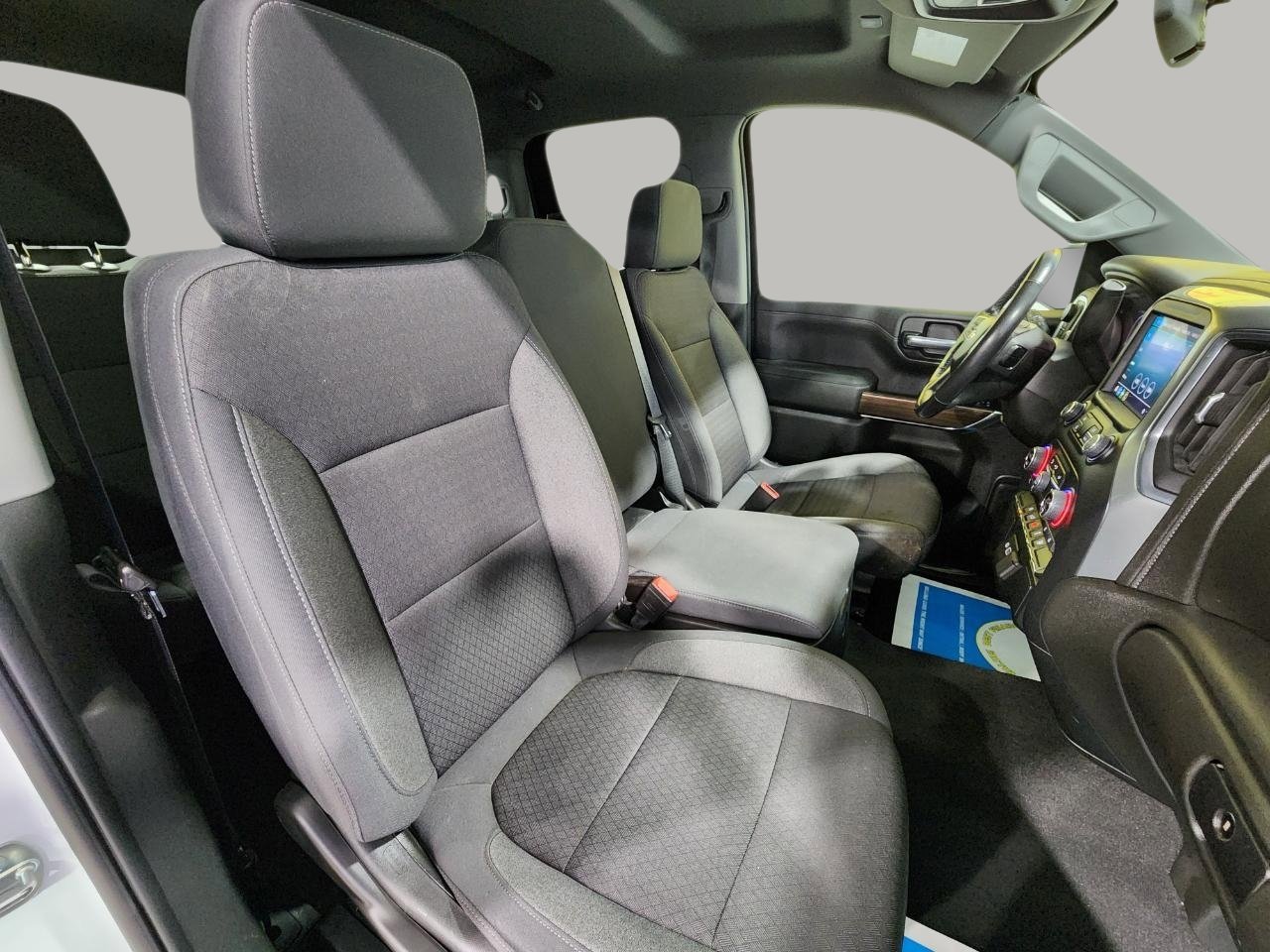 Used 2022 Chevrolet Silverado 1500 LT image 27