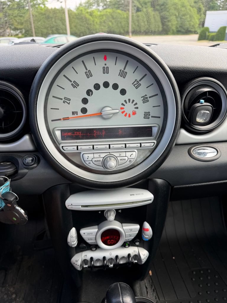 Used 2009 MINI Cooper Hardtop FWD image 15