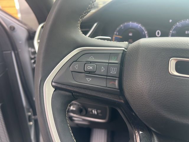 Used 2023 Jeep Grand Cherokee L Laredo AWD/4WD image 11