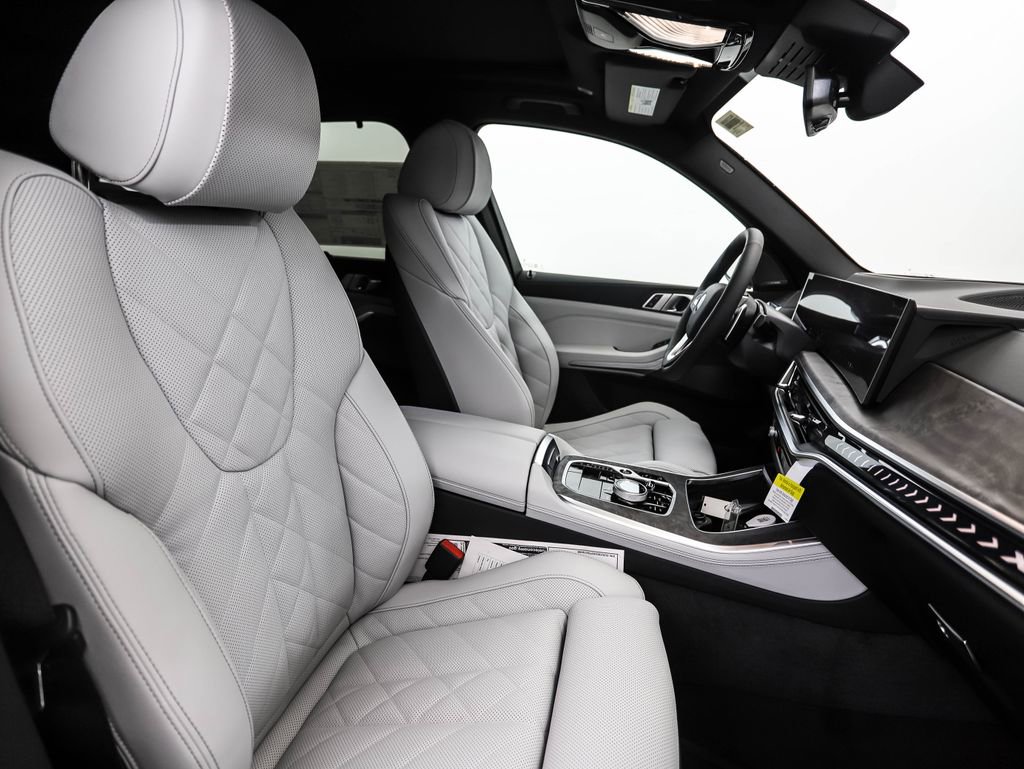 Used 2026 BMW X5 xDrive40i image 31