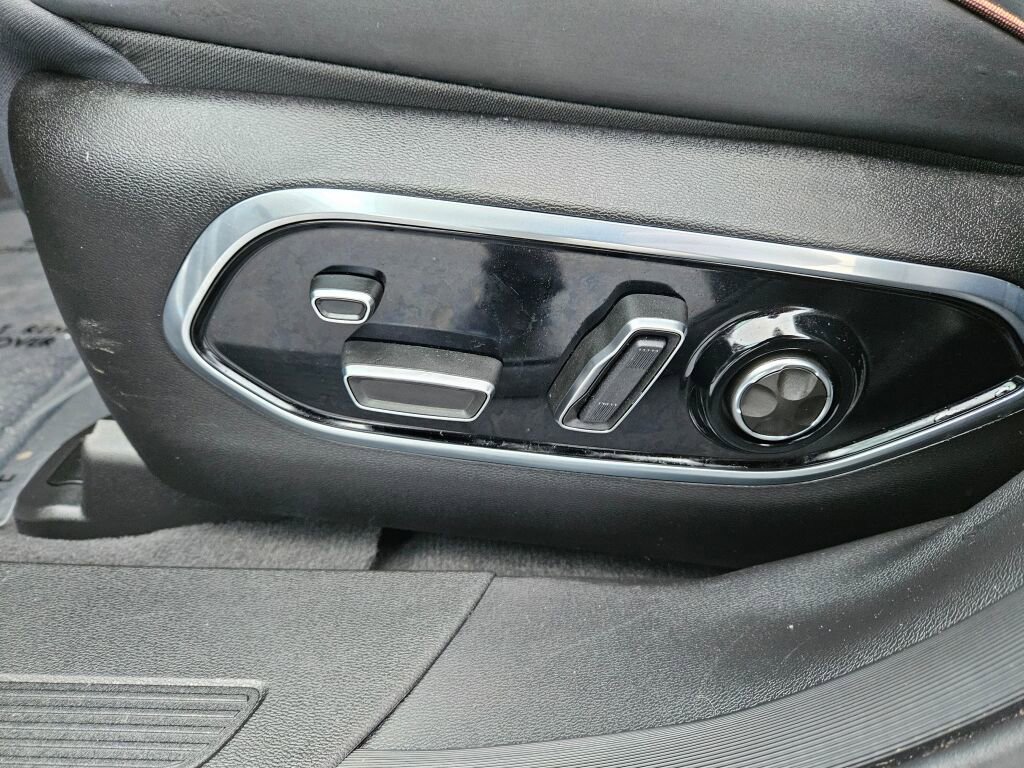 Used 2024 Jeep Wagoneer Launch Edition image 20