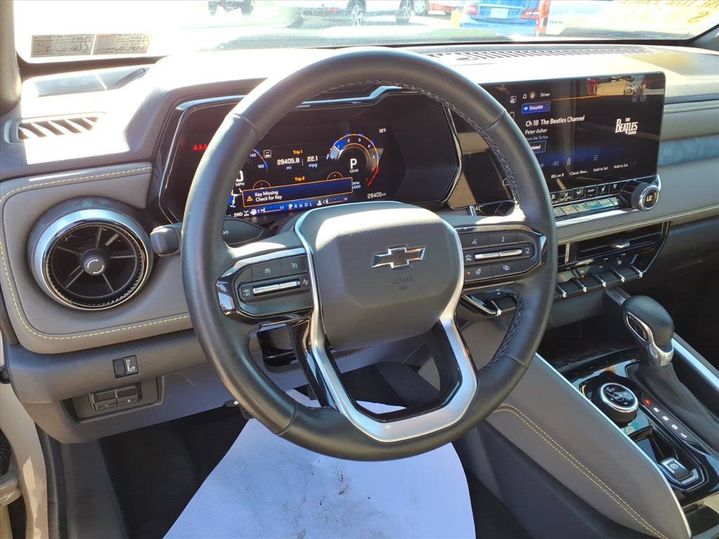 Used 2024 Chevrolet Colorado ZR2 w/ ZR2 Convenience Package III image 9