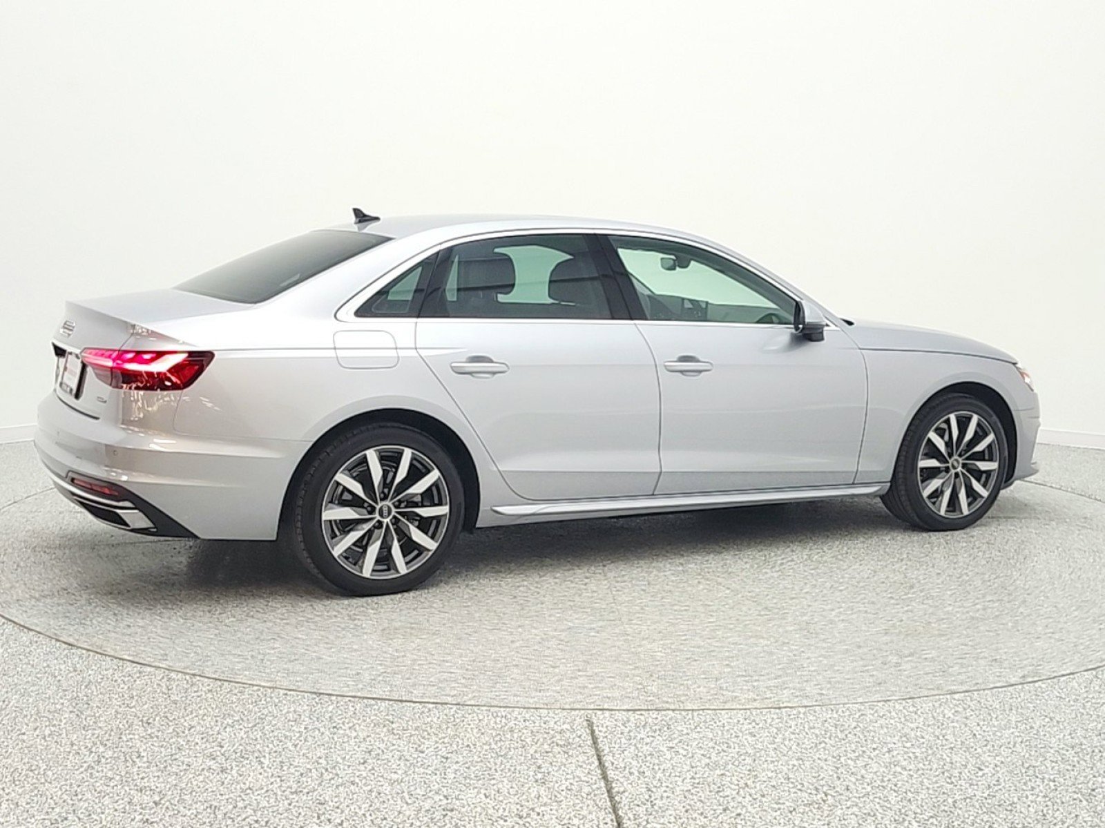 Used 2023 Audi A4 2.0T Premium w/ Convenience Package AWD/4WD image 5