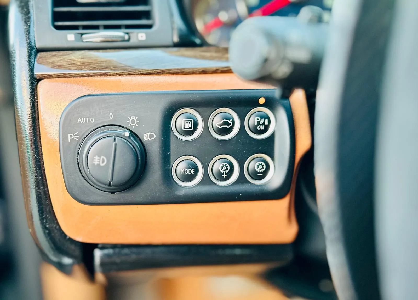 Used 2013 Maserati GranTurismo MC RWD image 11