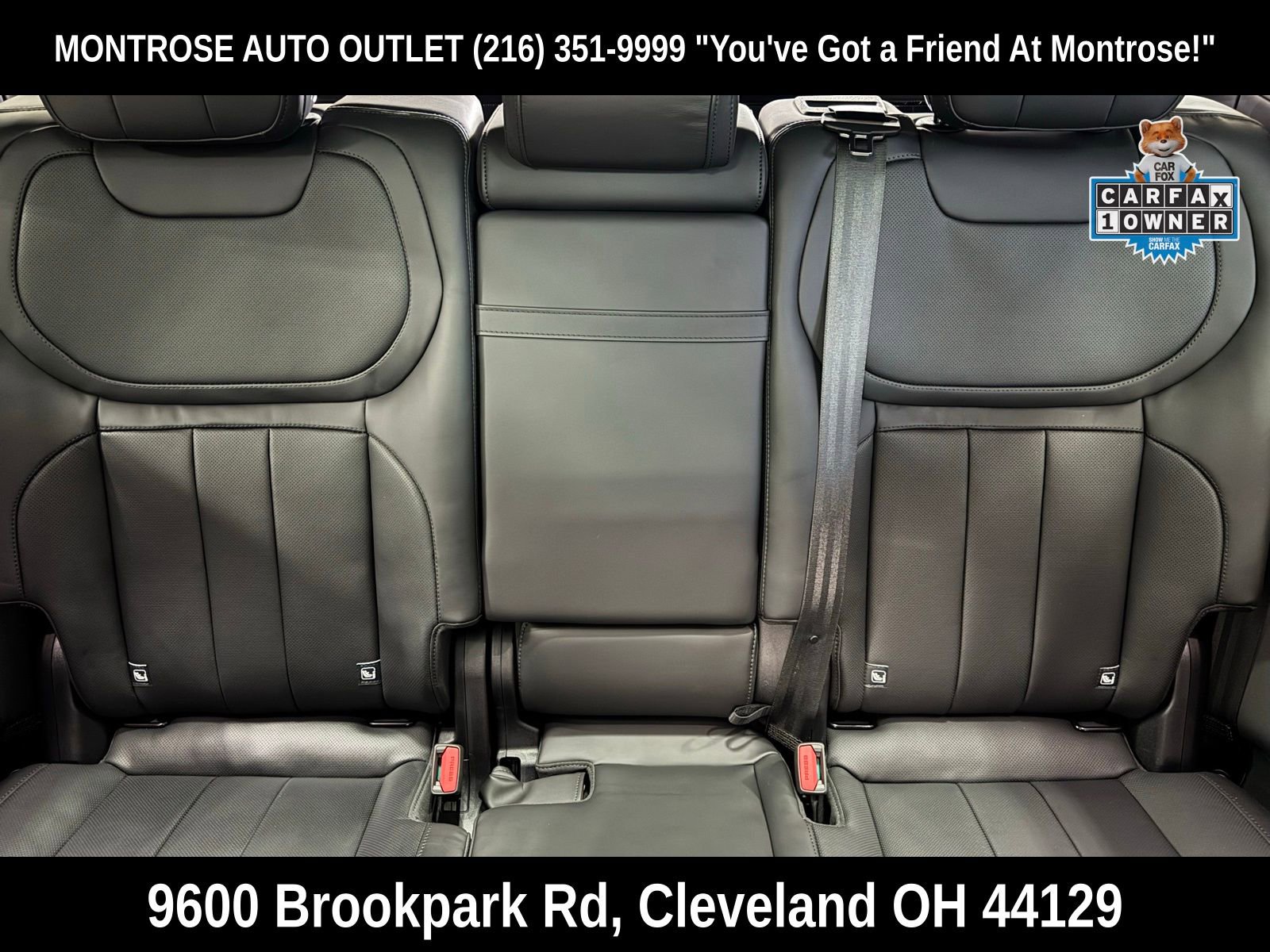 Used 2025 Land Rover Range Rover Sport SE image 30