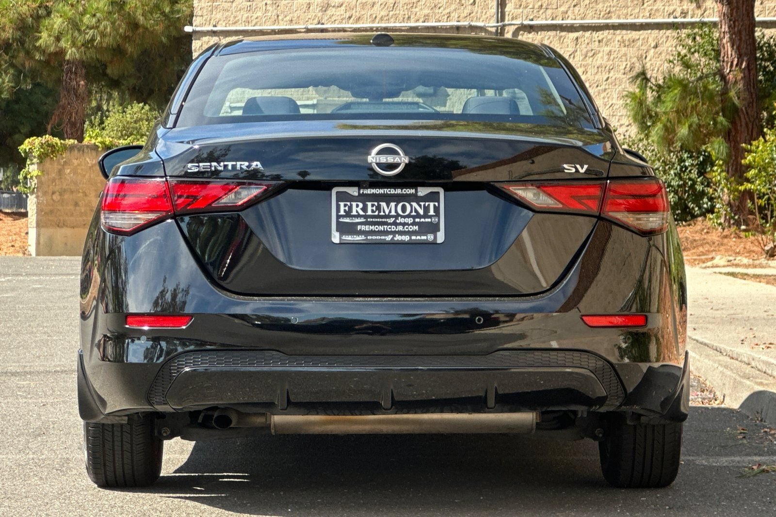 Used 2024 Nissan Sentra SV FWD image 4