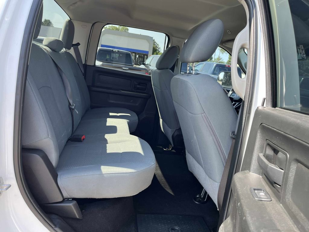 Used 2018 RAM 2500 Tradesman w/ Chrome Appearance Group AWD/4WD image 29