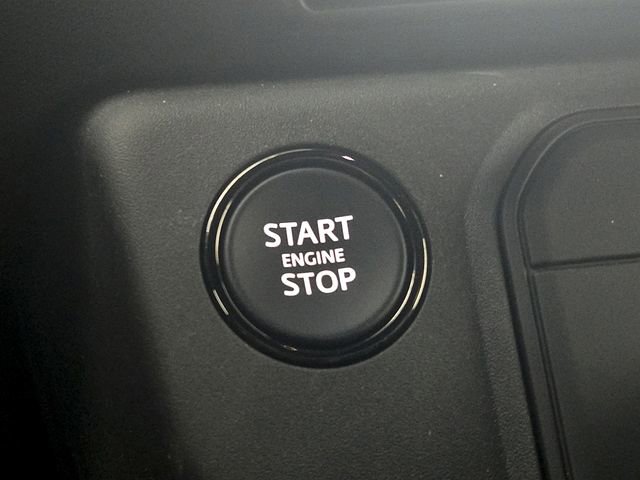 New 2026 Land Rover Defender 110 OCTA image 21