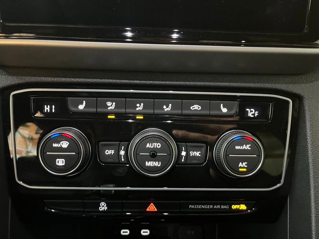 Certified 2023 Volkswagen Atlas Cross Sport SE w/ Panoramic Sunroof Package image 17