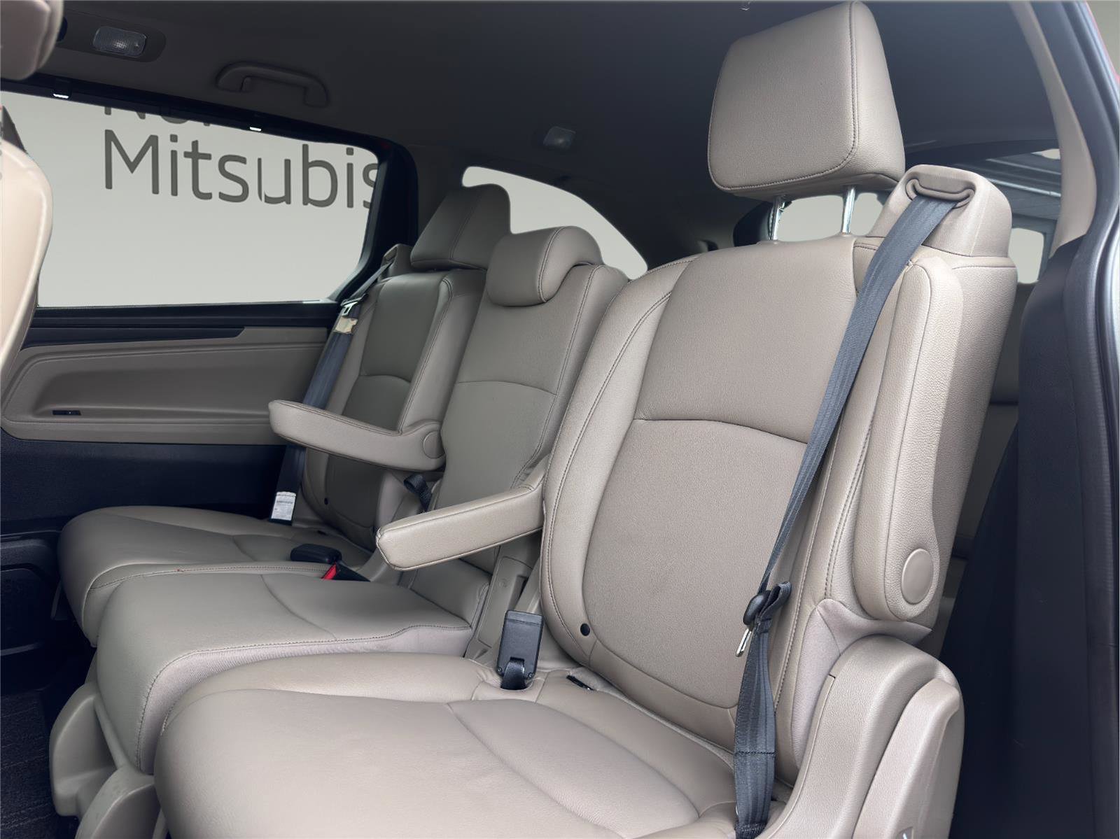 Used 2023 Honda Odyssey EX-L image 14