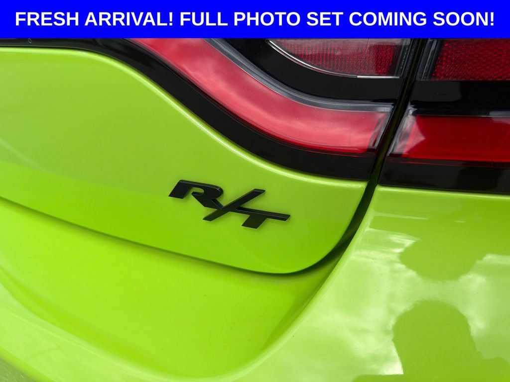 Used 2023 Dodge Charger R/T w/ Performance Handling Group RWD image 39