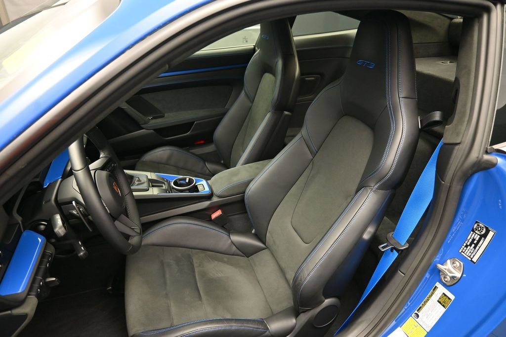Used 2026 Porsche 911 GT3 w/ Chrono Package RWD image 6