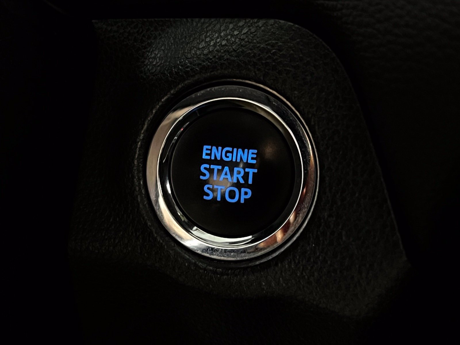 Certified 2022 Toyota RAV4 XLE FWD image 20