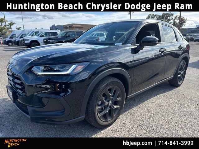 Used 2025 Honda HR-V Sport