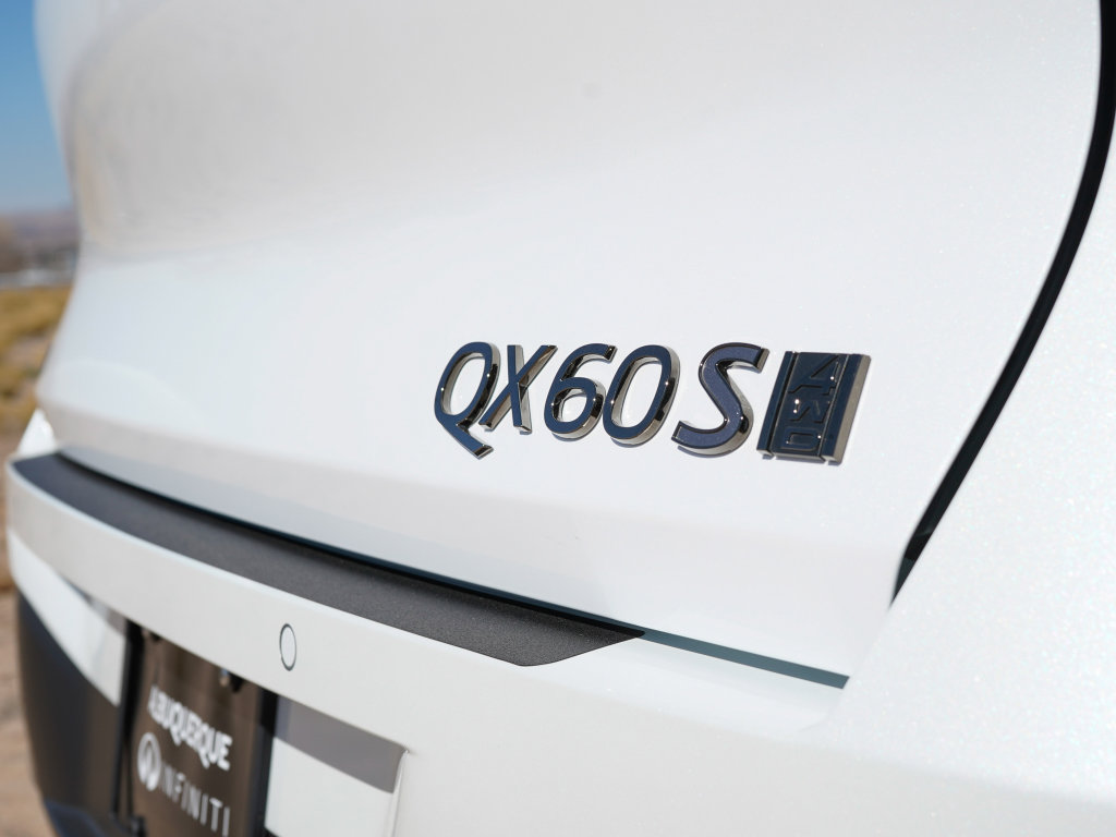 New 2026 INFINITI QX60 Sport w/ Dark Cargo Package image 10
