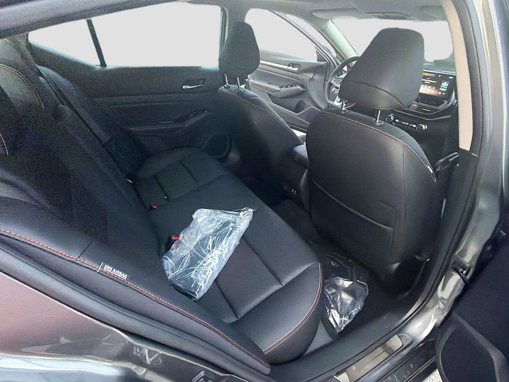 New 2025 Nissan Altima 2.5 SR image 27