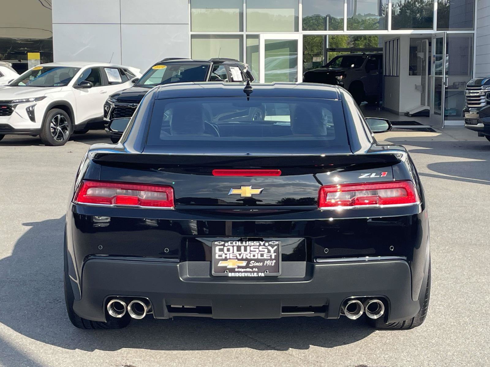 Used 2015 Chevrolet Camaro ZL1 RWD image 4
