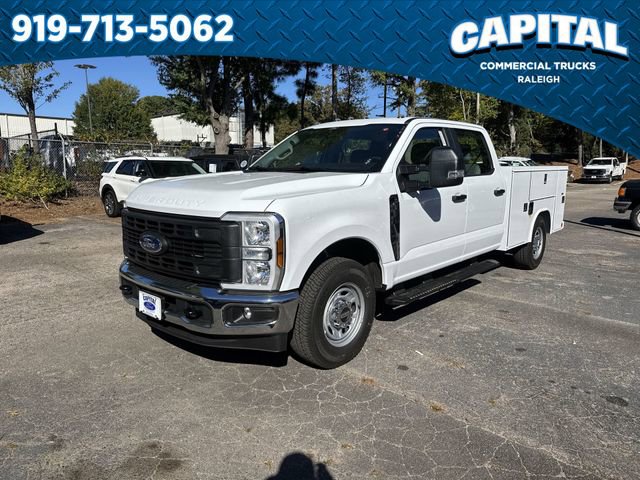 New 2026 Ford F250 XL w/ XL Chrome Package image 1