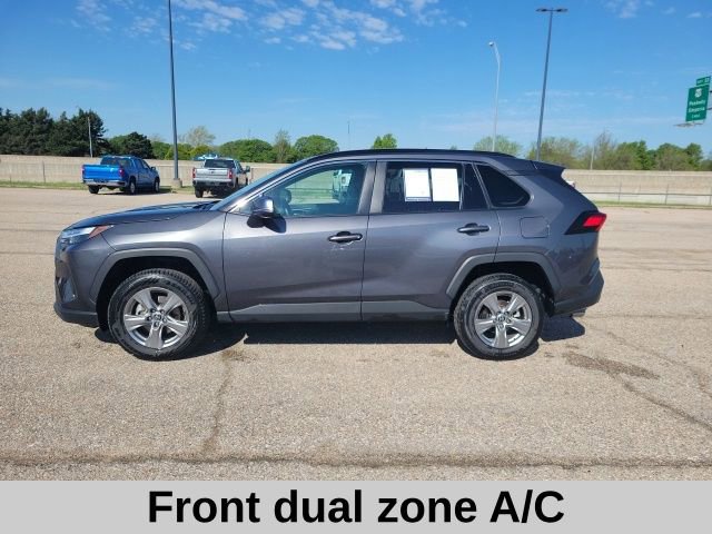 Used 2024 Toyota RAV4 XLE FWD image 3