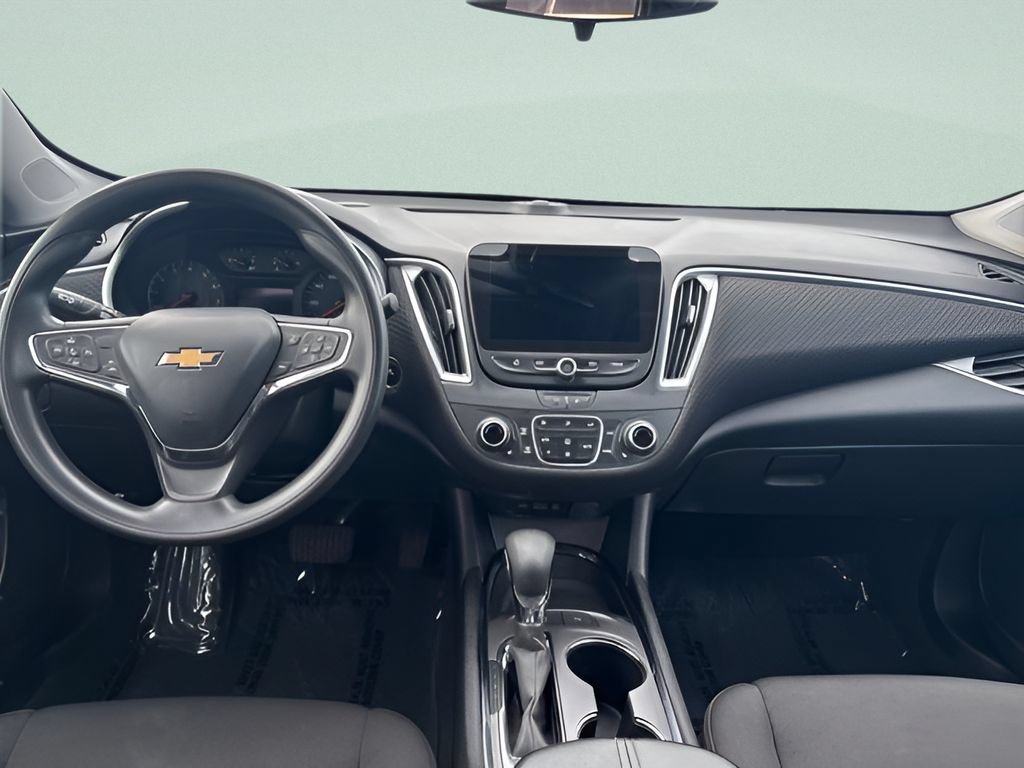 Used 2024 Chevrolet Malibu LT FWD image 12