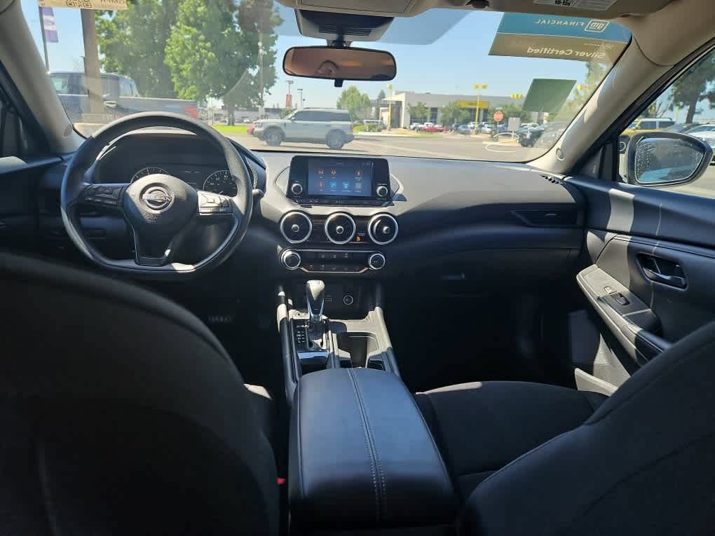 Used 2025 Nissan Sentra S FWD image 10
