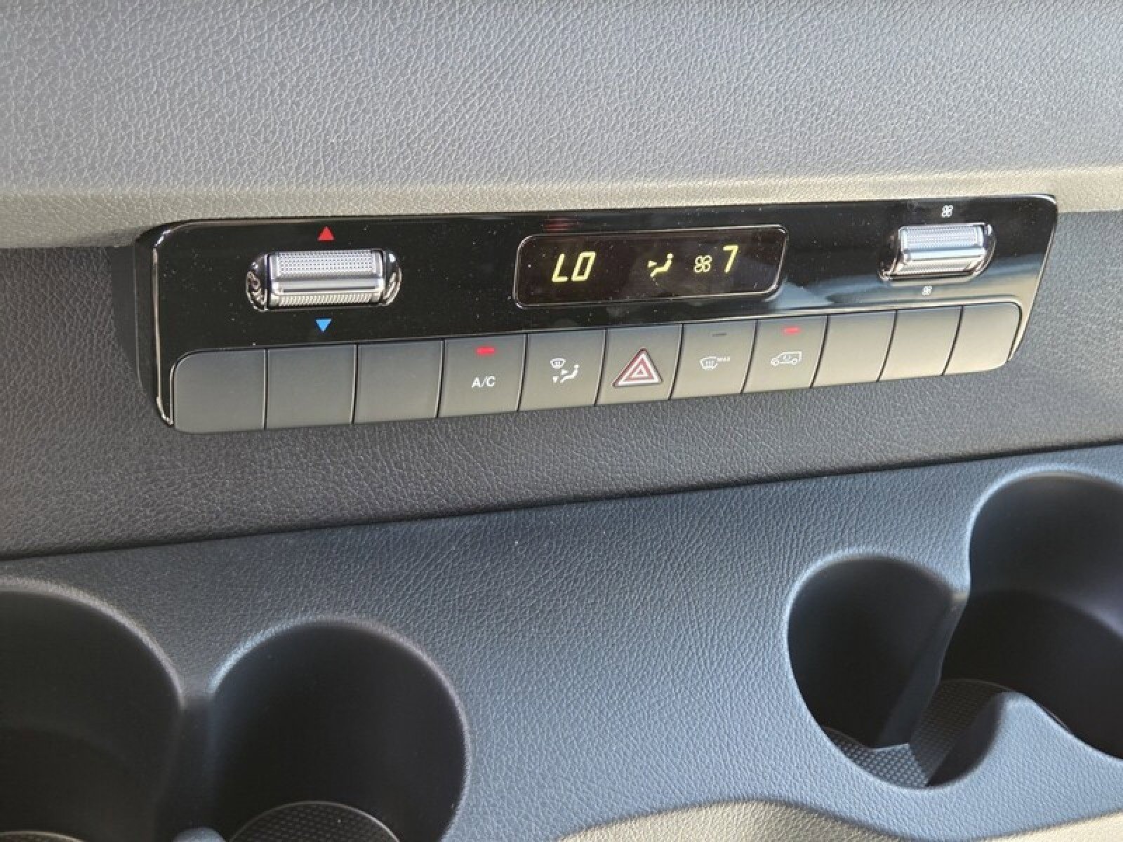 New 2026 Mercedes-Benz Sprinter 2500 image 31