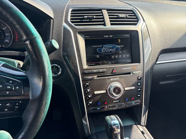 Used 2016 Ford Explorer Limited w/ Equipment Group 301A AWD/4WD image 23