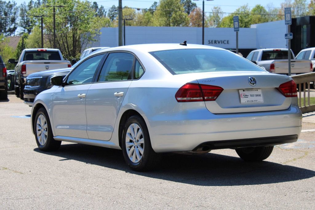 Used 2015 Volkswagen Passat 1.8T Wolfsburg Edition image 6