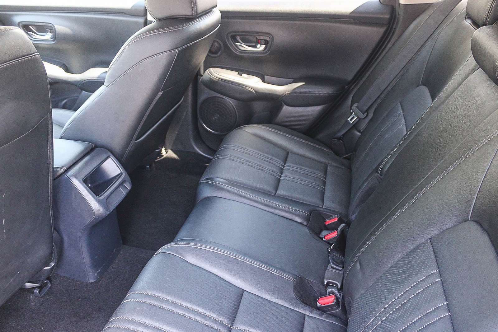 Certified 2025 Honda HR-V EX-L image 19