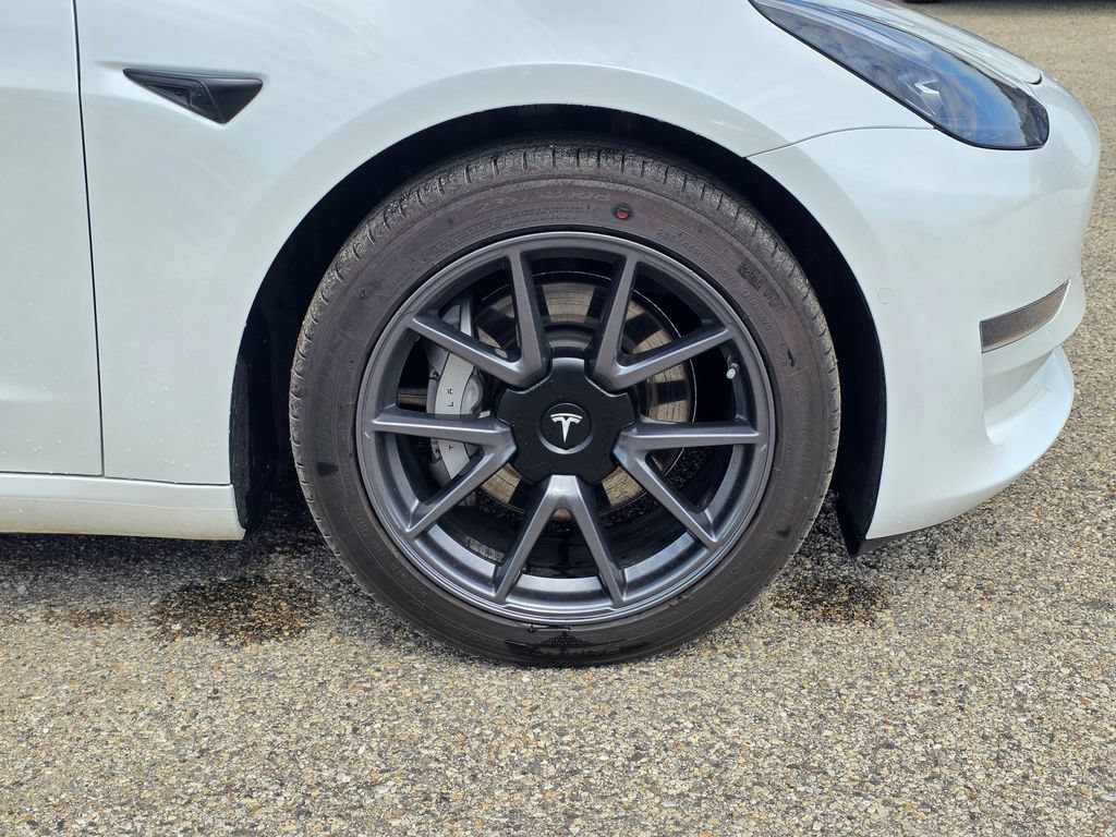 Used 2021 Tesla Model 3 Long Range AWD/4WD image 11