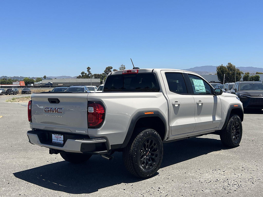 New 2026 GMC Canyon Elevation RWD image 3