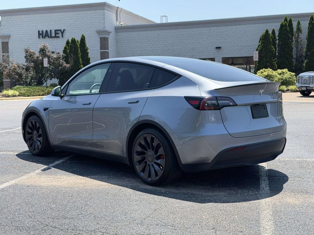 Used 2024 Tesla Model Y Performance AWD/4WD image 21