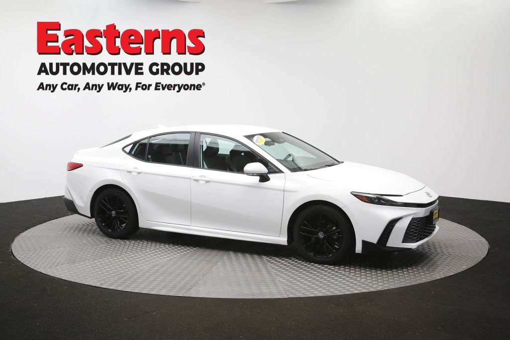 Used 2025 Toyota Camry SE FWD image 46